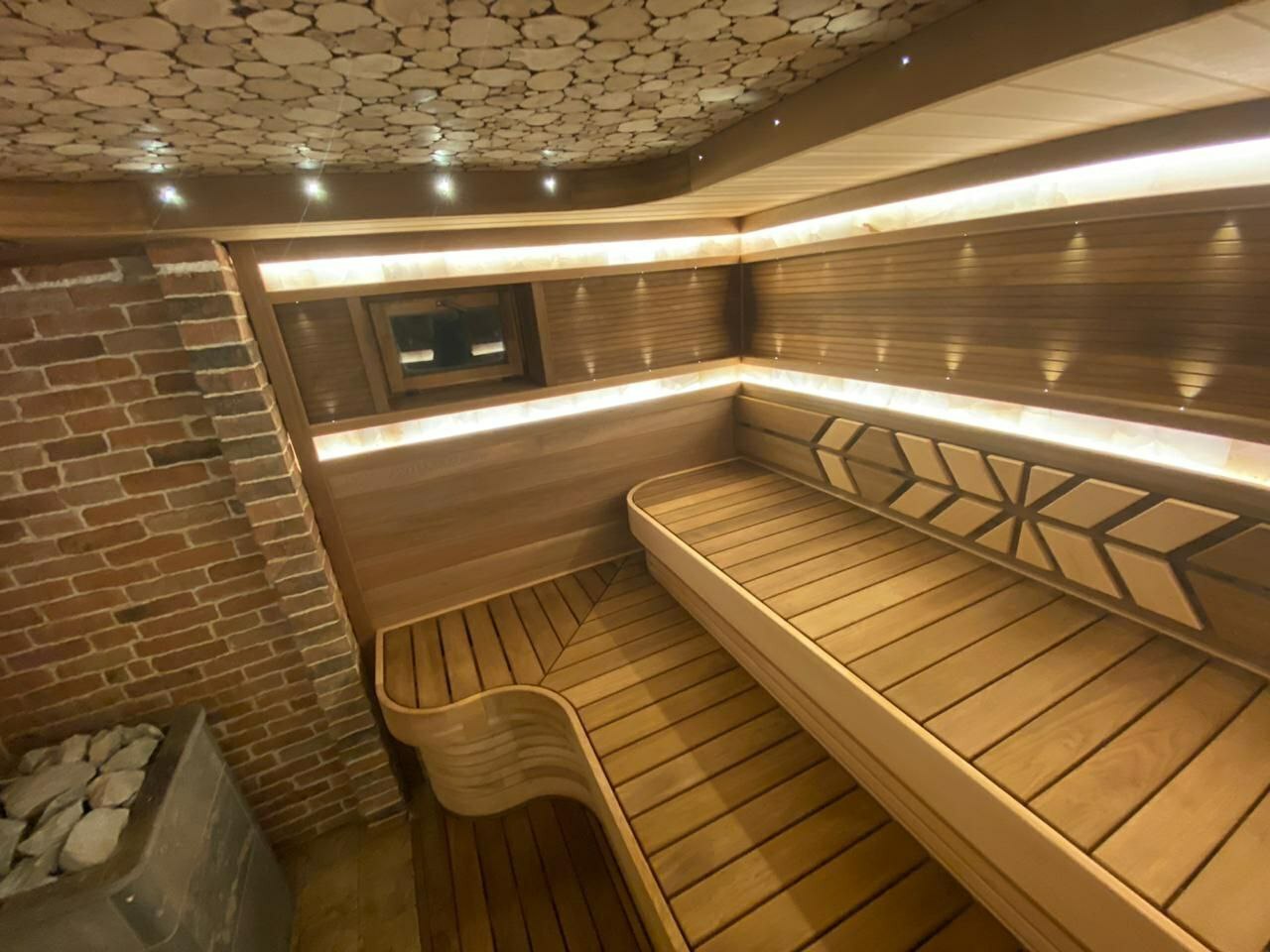 <span style="font-weight: bold;">Сауна, баня </span>